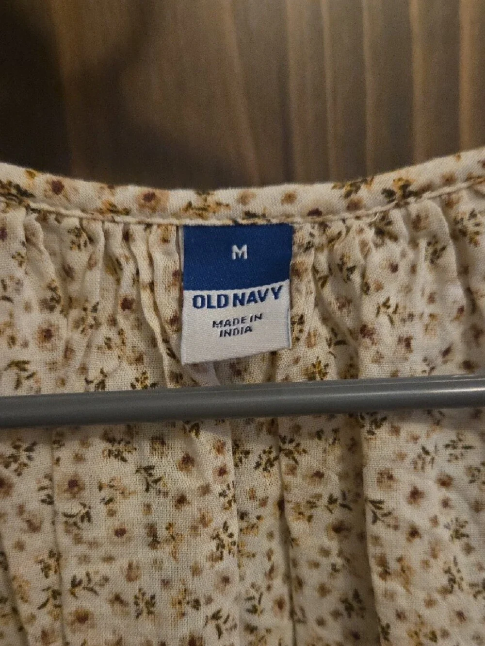 Old Navy lightweight cream